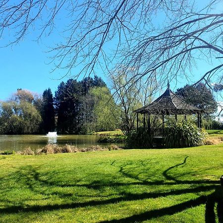 Briars Country Lodge Bowral Exterior photo