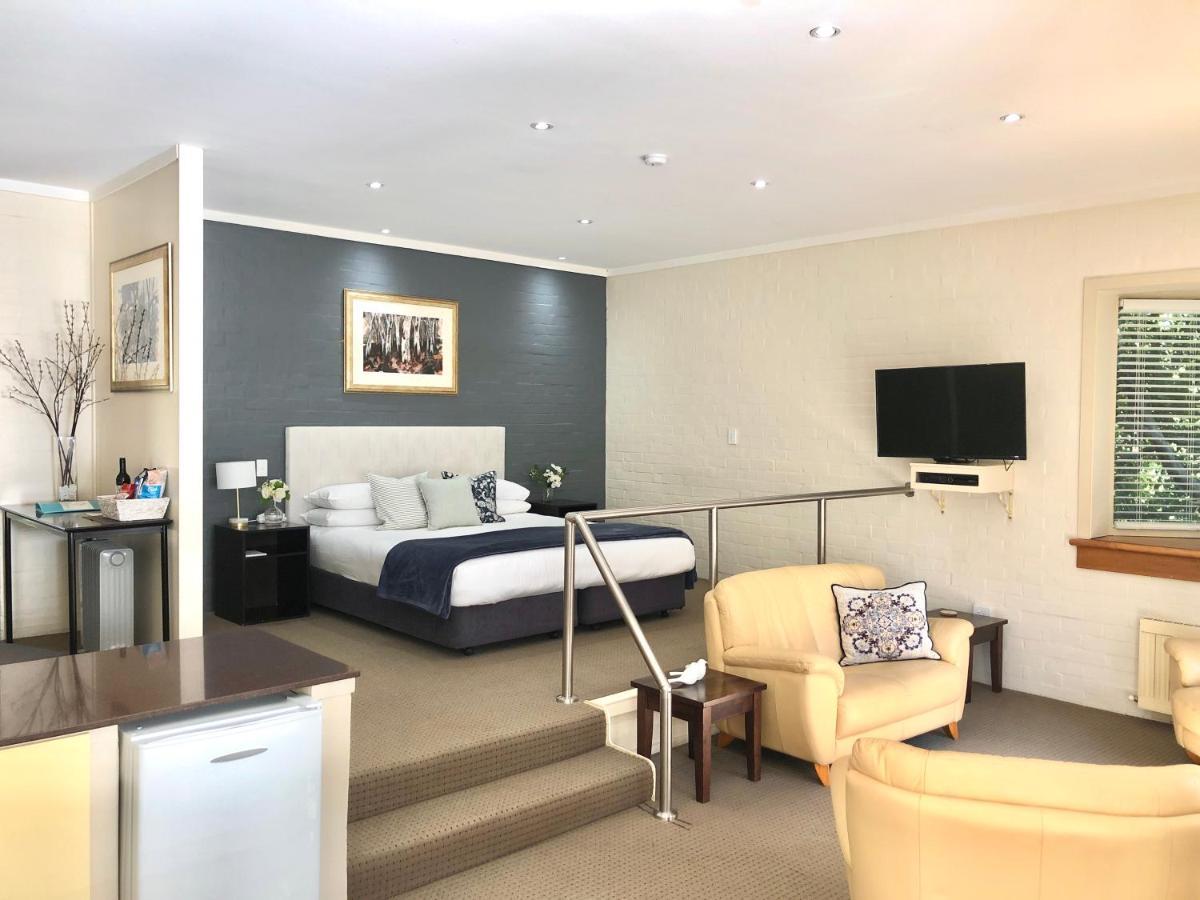 Briars Country Lodge Bowral Exterior photo