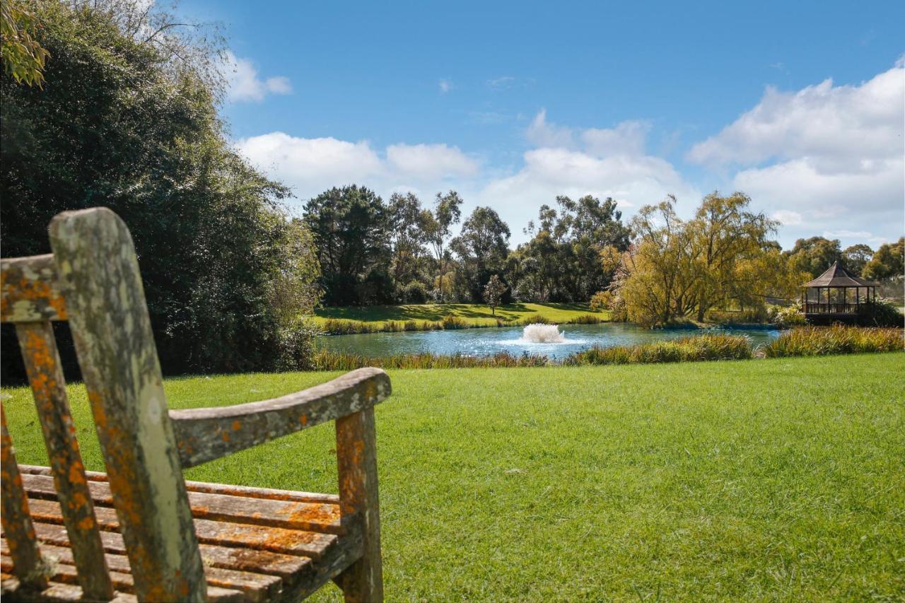 Briars Country Lodge Bowral Exterior photo