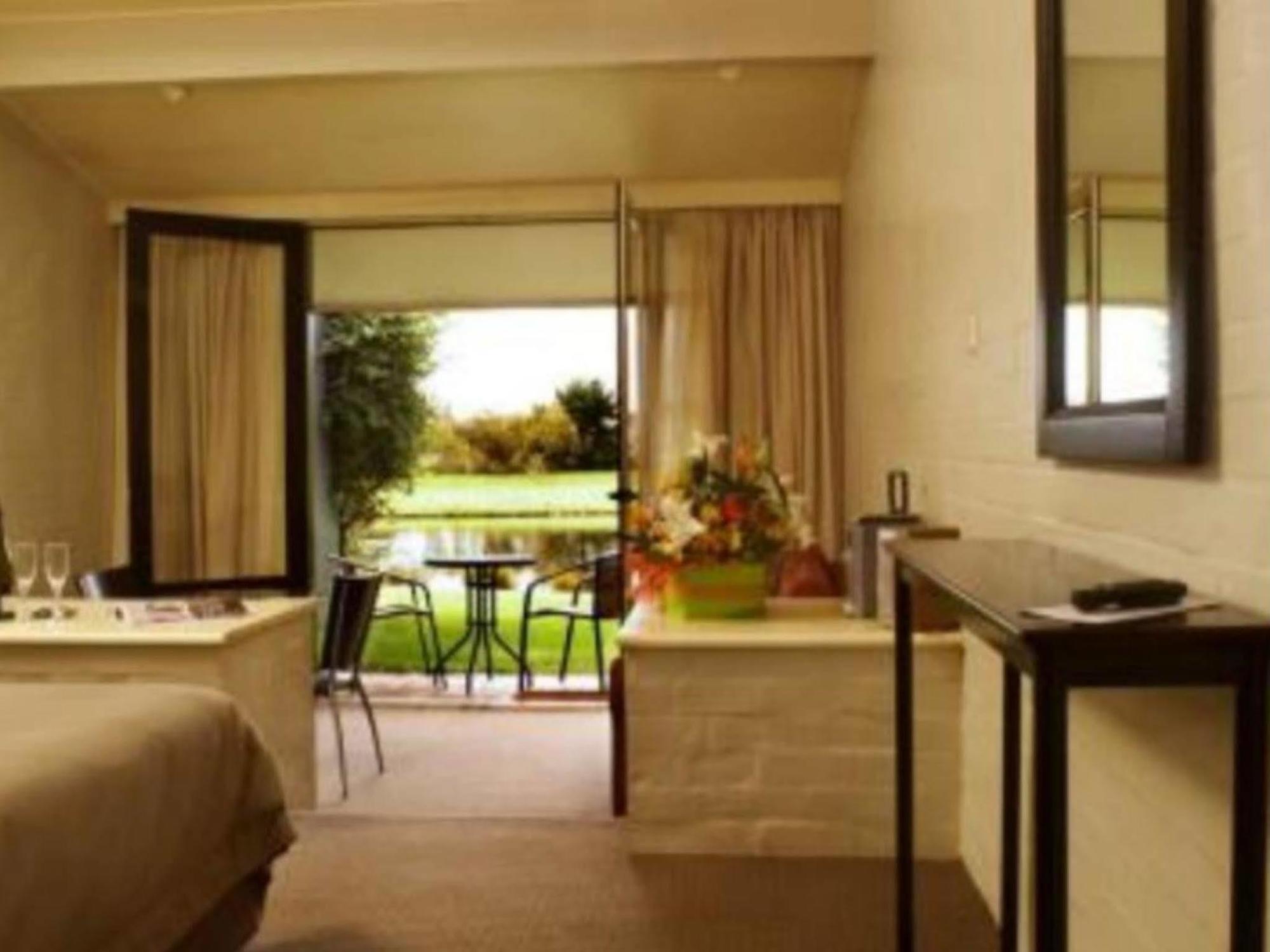 Briars Country Lodge Bowral Exterior photo